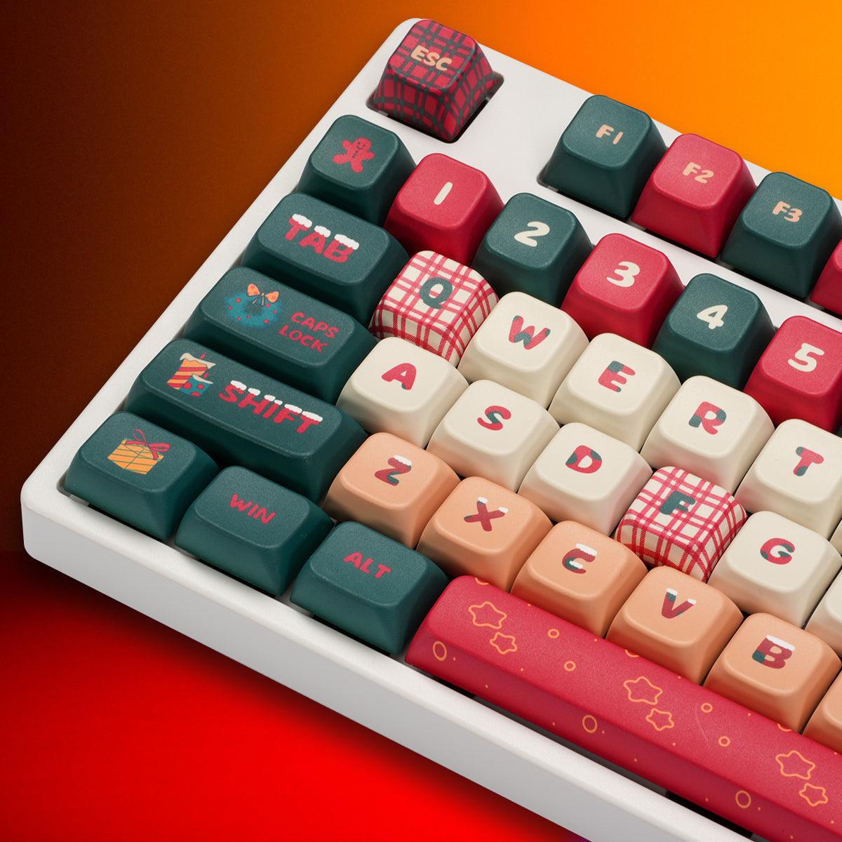MDA/Cherry Profile PBT Dye-Sub Keycap Set - Christmas Theme 3 - KeyCapUS