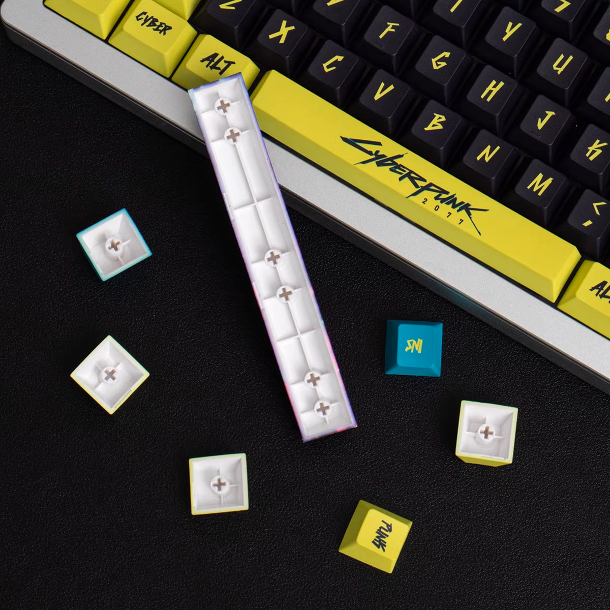 Cherry Profile Dye-Sub PBT Keycap Set - Cyberpunk Yellow