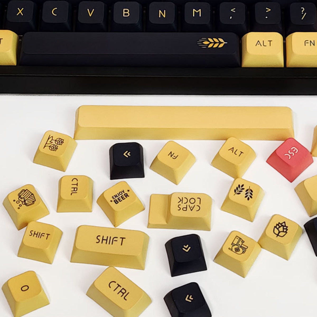 XDA-like Dye-Sub PBT Keycap Set - Craft Beer - KeyCapUS
